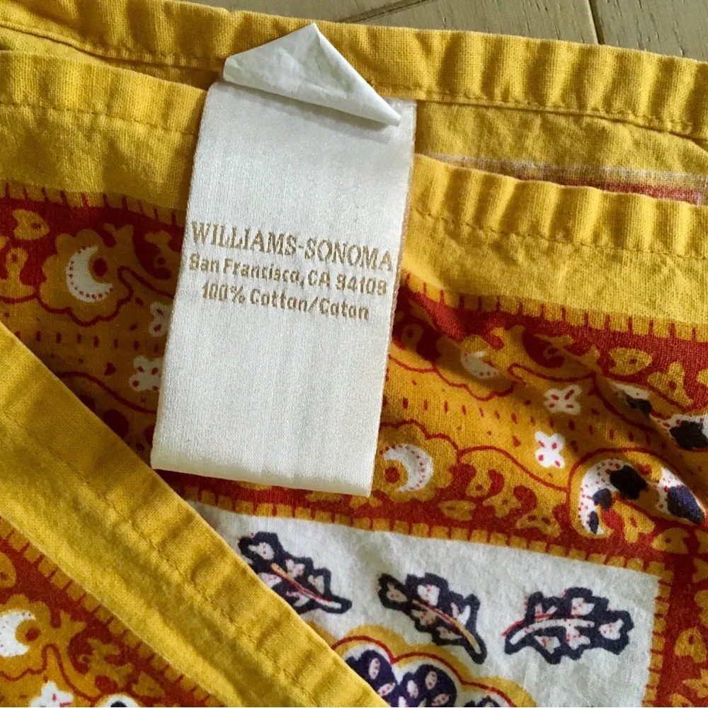 Williams Sonoma French Paisley Tablecloth